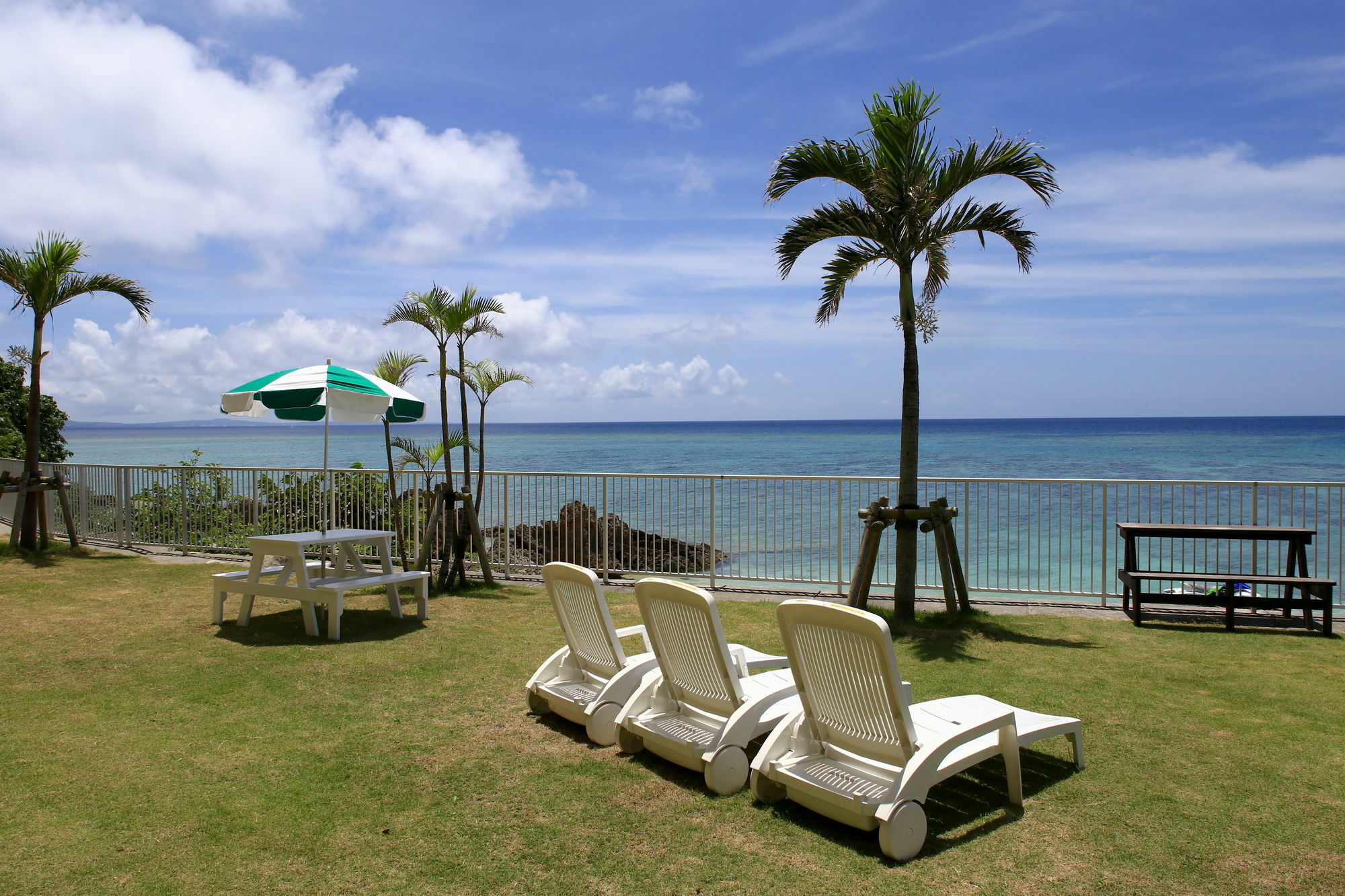 Churaumi On The Beach Motobu Exterior photo